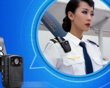 Нова поліція отримала форму з Канади