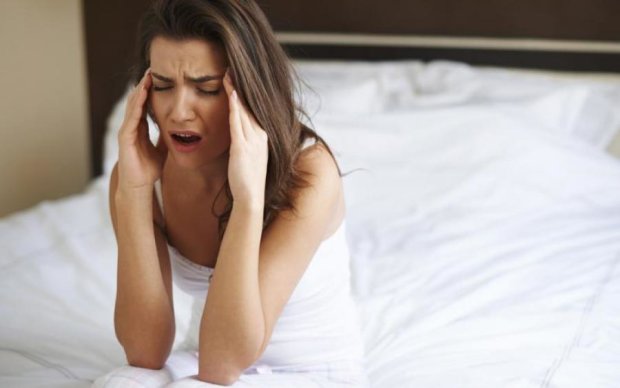 Чому зранку болить голова: головні причини