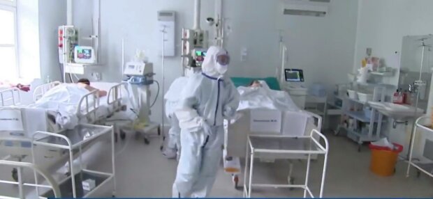 Главврач Александровской больницы в Киеве раскрыл правду о последствиях коронавируса: "С сердцем очень плохо..."