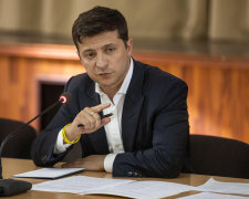 Головне за ніч: ультиматум Зеленського олігархам, безстрокове перемир'я на Донбасі та арешт рахунків Порошенка