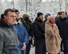 Нацкорпус провів протест під «Львівгазом»