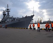 НАТО відправила грозу морів до Одеського порту