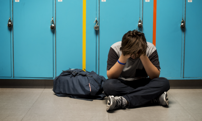 Последний звонок: травля в школе уменьшает мозг подростков
