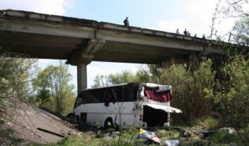 На Кіровоградщині автобус злетів з мосту (фото)