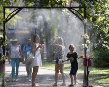 Погода в Києві на липень: пекельна спека і дещо приємне