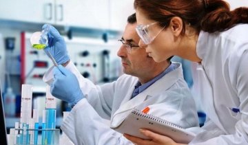 Через найперспективніші ліки від раку померли троє людей