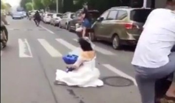 Новоспечений чоловік загубив дружину на дорозі (ВІДЕО)