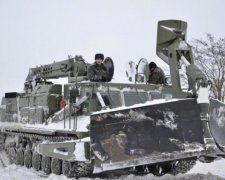 Такого еще не видели: украинские дороги от снега расчищают... трансформеры