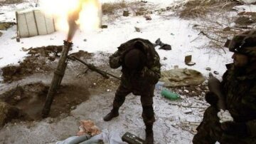 Бойовики бомбили українські позиції з танків і мінометів