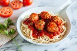 Куриные тефтели с моцареллой: отличный рецепт