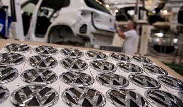 Volkswagen уволил  половину руководства