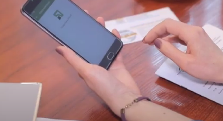 Оплата коммуналки через "Приват24". Фото: скрин youtube