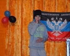 В окупованому Іловайську населення розважають репери (фото)