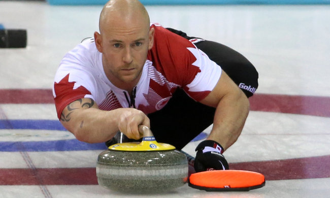 "Были очень пьяны, ругались, вели себя недопустимо": олимпийский чемпион с друзьями устроили дебош