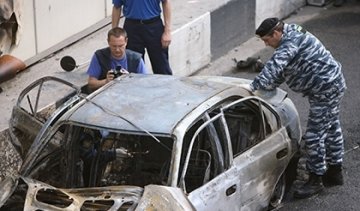 У Криму масово палять автомобілі