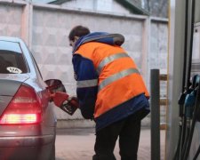 Цены на украинских заправках побили исторический рекорд