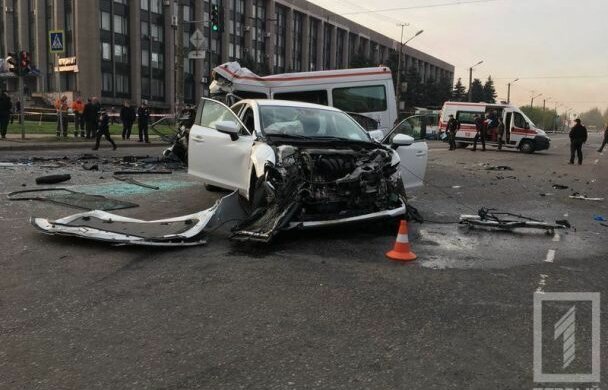 Гороскоп від Павла Глоби: кому зірки напророкували тотальні зміни в травні