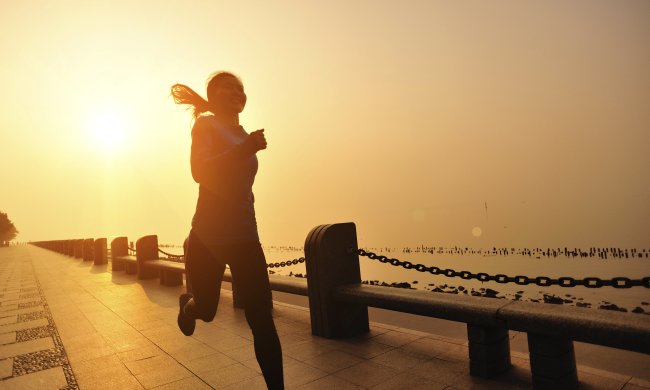 З першими півнями: топ-5 головних плюсів ранкових тренувань