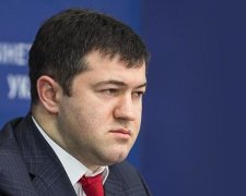 Насірова доставили в суд на ношах