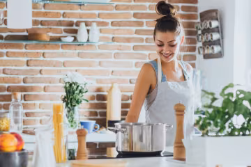 Вкусно и для фигуры полезно: 10 продуктов, которые можно спокойно есть перед сном