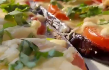 Баклажани по-французьки, кадр з відео