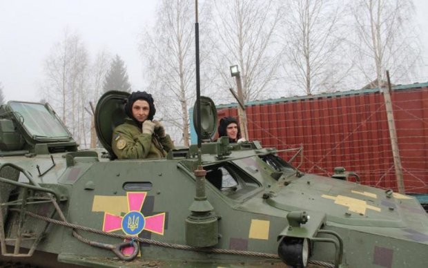 Небезпечне життя українських воїнів показали у кількох кадрах