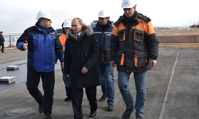 Путін тільки прикидався дурником: американці викрили його цілі з Кримським мостом
