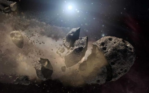 Ударит уже завтра?
Крупнейший астероид несется к Земле