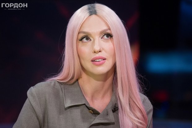 "Чим я гірша?": Полякова йде у президенти, Тимошенко напружилась