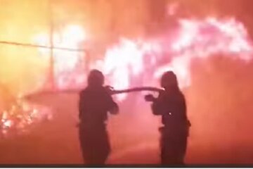 Знову "хлопки": біля кордону з Україною чомусь спалахнула російська військова частина