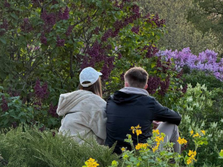 Українці, фото з ТГ-каналу "Де відпочити Київ?🌸"