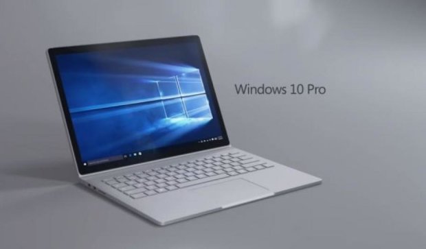 Компанія Microsoft представила свій перший ноутбук (відео)