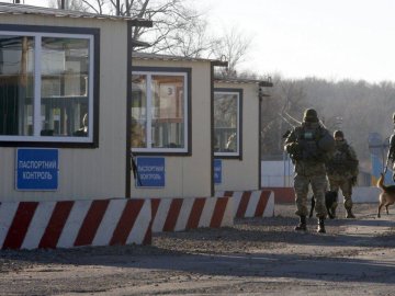 Двоє росіян благають Україну про притулок: відео