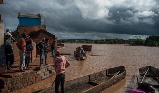 Появились жуткие кадры последствий наводнения на Мадагаскаре