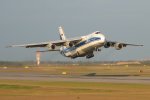 Пилоты украинского Ан-124 продемонстрировали фантастическое мастерство: даже шторм не помеха