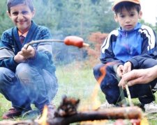 Травневі свята в Україні: чим зайняти дітей