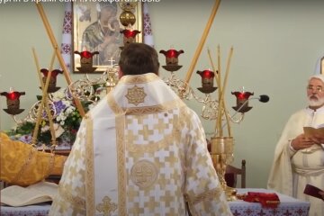 Хрестити чи ні? Що потрібно знати батькам, перш ніж лити немовляті воду на голову