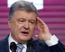 Доигрался: суд отсудил у Порошенко кругленькую сумму, что натворил экс-глава государства