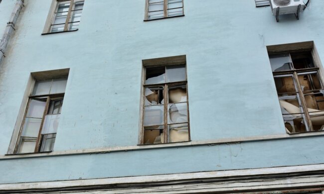 Атака на Київський природничий музей 10 жовтня: як українці врятували унікальну експозицію, котра опинилася просто неба