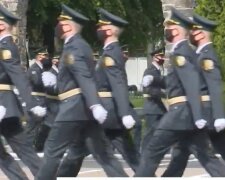 Під Житомиром молоденький курсант пустив кулю в лоб через нещасливе кохання: "Покинула..."