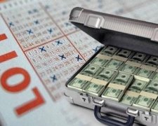 Бюджет пропонують наповнювати лотерейними виграшами "за методом Кишкаря"