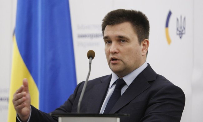 Головне за день понеділка 1 липня: відставка Клімкіна, Зеленський у Канаді та обшуки у Порошенка