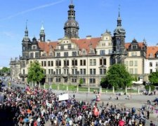 У німецькому Дрездені пройшов мітинг на підтримку біженців