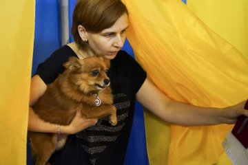 хто проходить в нову Раду