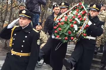 В столичном Парке Славы почтили погибших украинских пехотинцев (фото, видео)