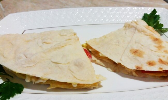 Сніданок в лаваші, фото photoreсepty.com