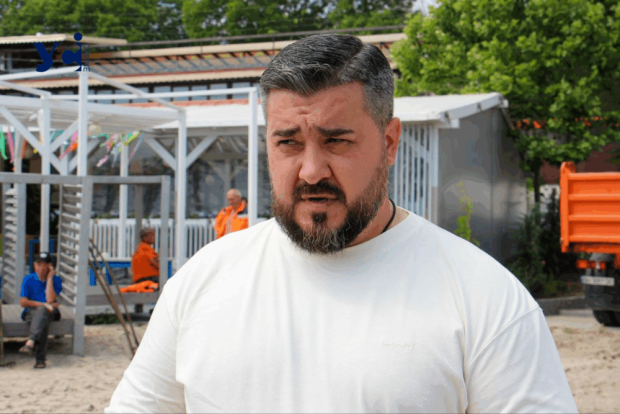 Одеський чиновник Віталій Цуркан засвітив елітну ділянку біля моря у декларації