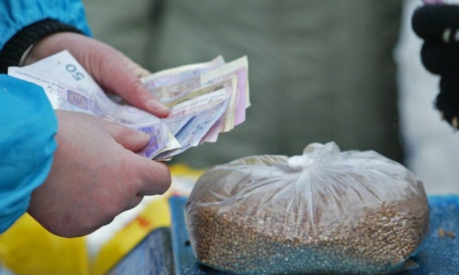 Українцям показали, як їх будуть "підкупати" перед виборами: "Делікатес року: бутерброд з гречкою"