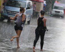 Погода на 19 липня: спека і грози знову ділитимуть Україну