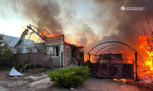 Наслідки нічного обстрілу Дніпропетровщини
